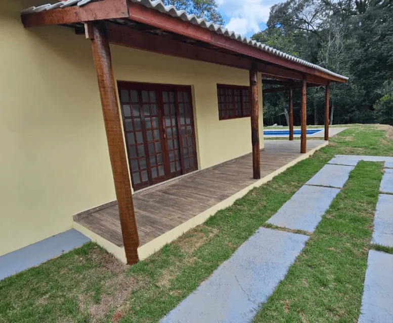 Chácara Com piscina a Venda em Mairinque 07
