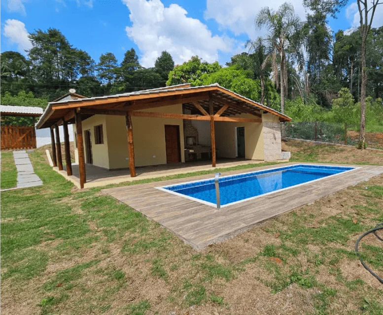 Chácara Com piscina a Venda em Mairinque 12