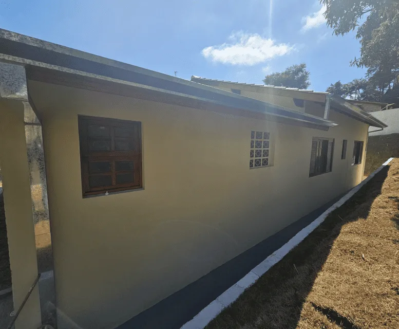 Chácara Com piscina a Venda em Mairinque 14